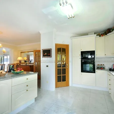 Rosa By * Olhos de Agua (Albufeira)