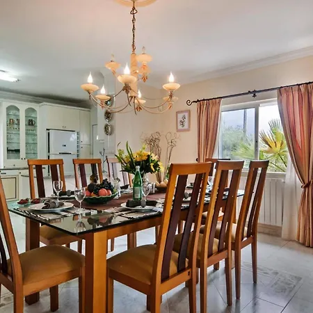Rosa By